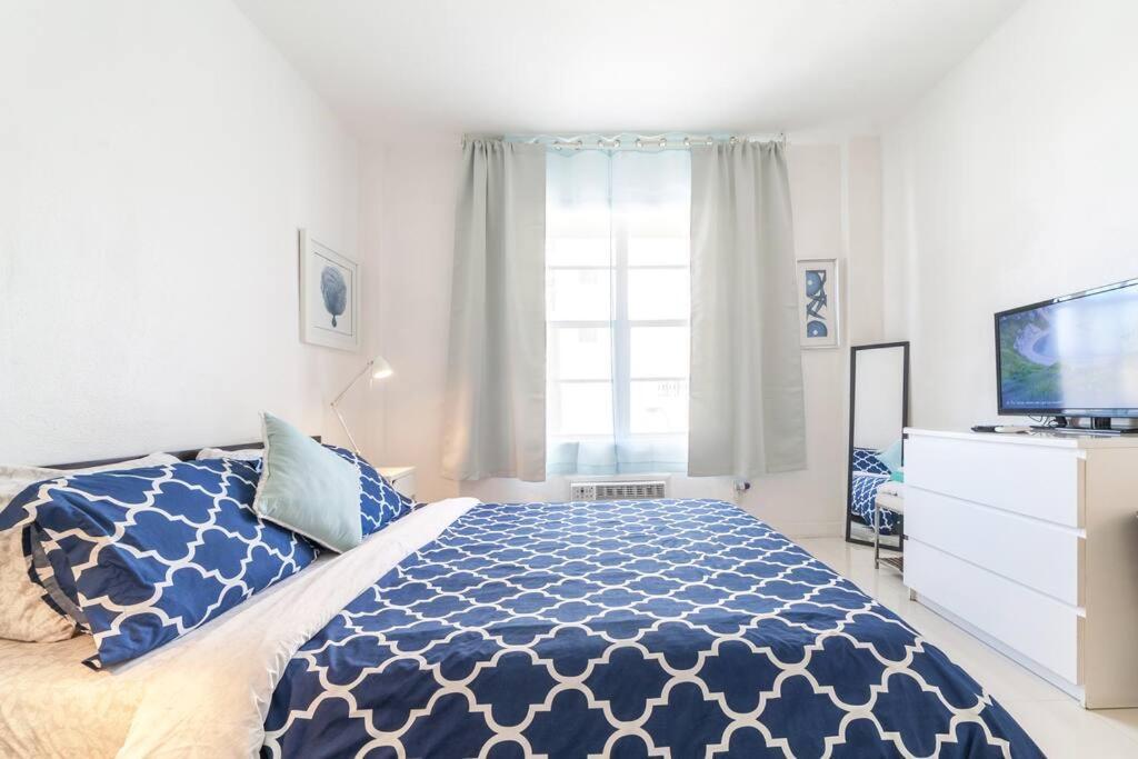 2 Bedroom On The Beach ! マイアミビーチ エクステリア 写真