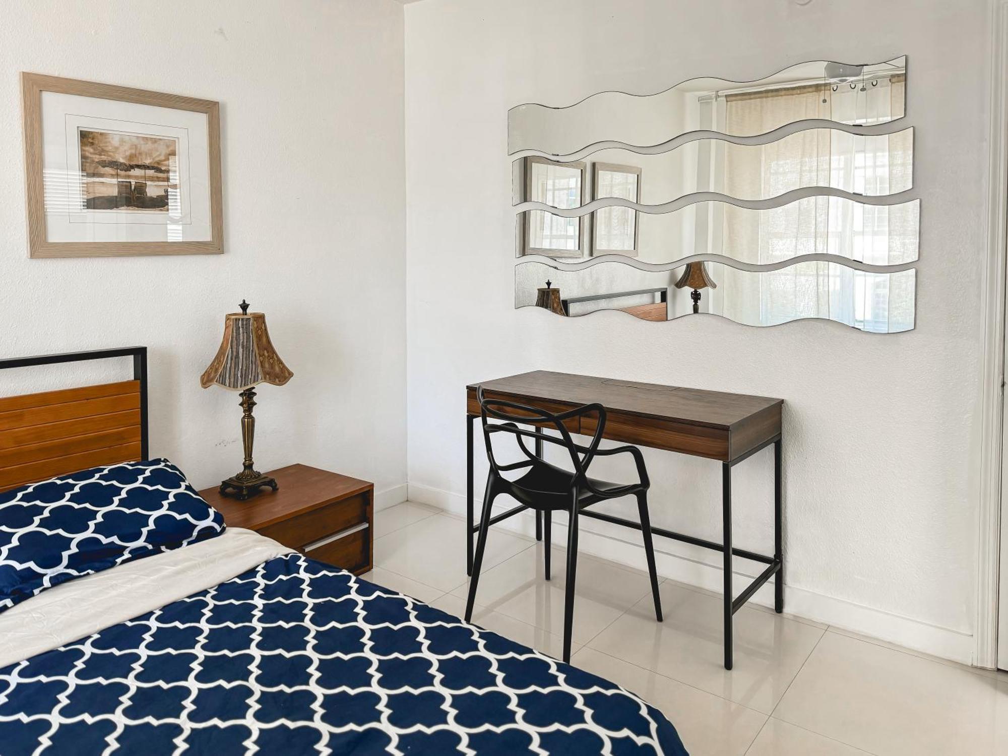 2 Bedroom On The Beach ! マイアミビーチ エクステリア 写真